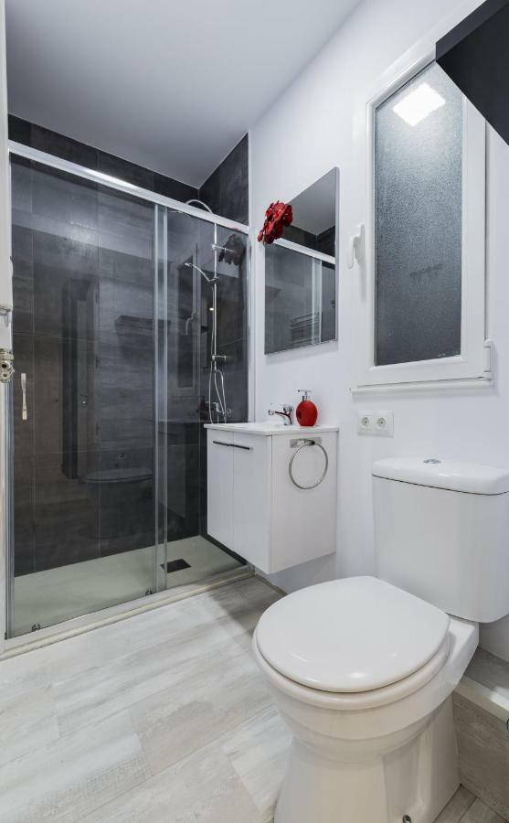 Rent Apartment And Flat サラマンカ エクステリア 写真
